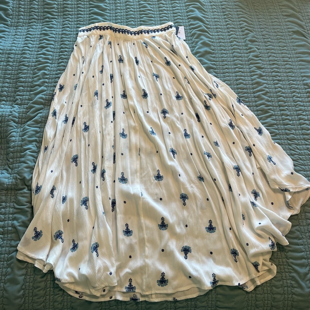 O'Neill White and Blue  Maxi Skirt